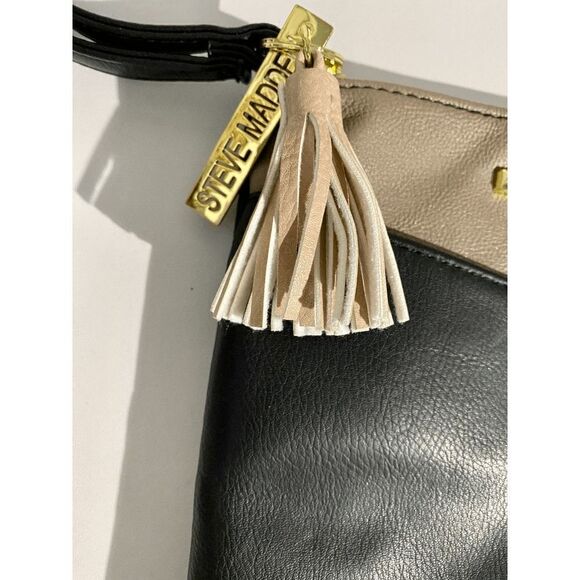 Steve Madden Women's Wrist Strap Clutch Bag Black, Pink and Tan - Picture 7 of 13